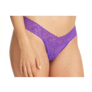 Hanky Panky Signature Lace Low Rise Thongs (Brights 5-pack)